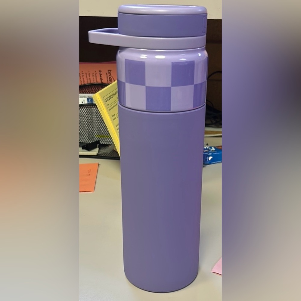 25 oz Lavender Checker Rotera. EUC